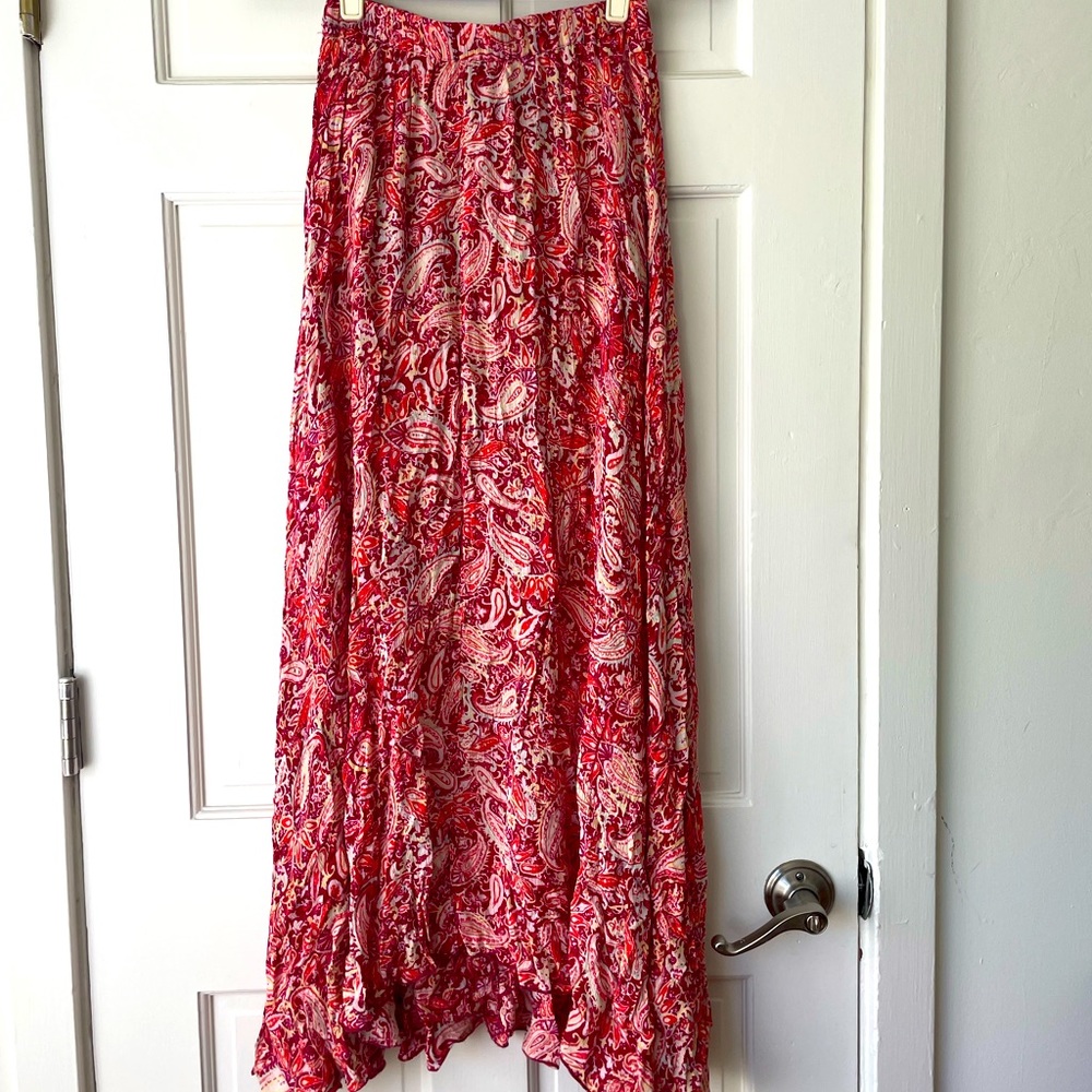 Billabong, Paisley maxi, half lined Size small